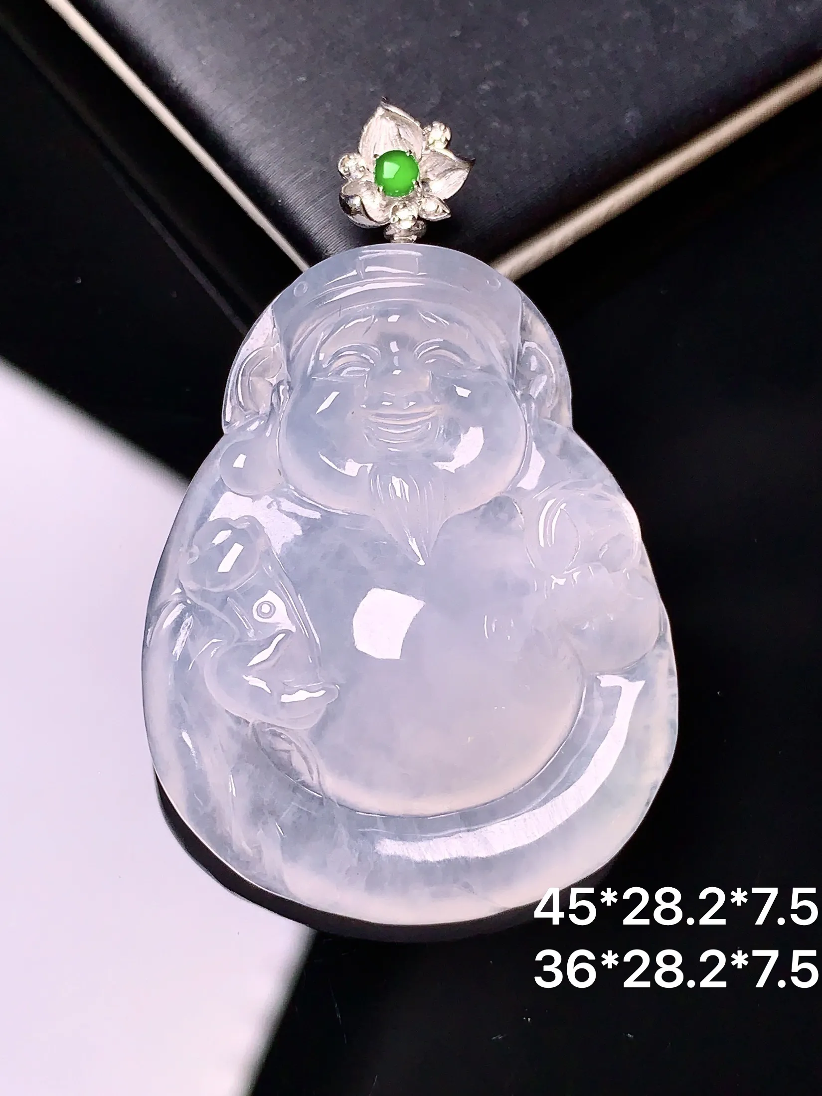 18k金镶嵌冰种财神吊坠 玉质细腻 色泽艳丽  整体尺寸45*28.2*7.5
