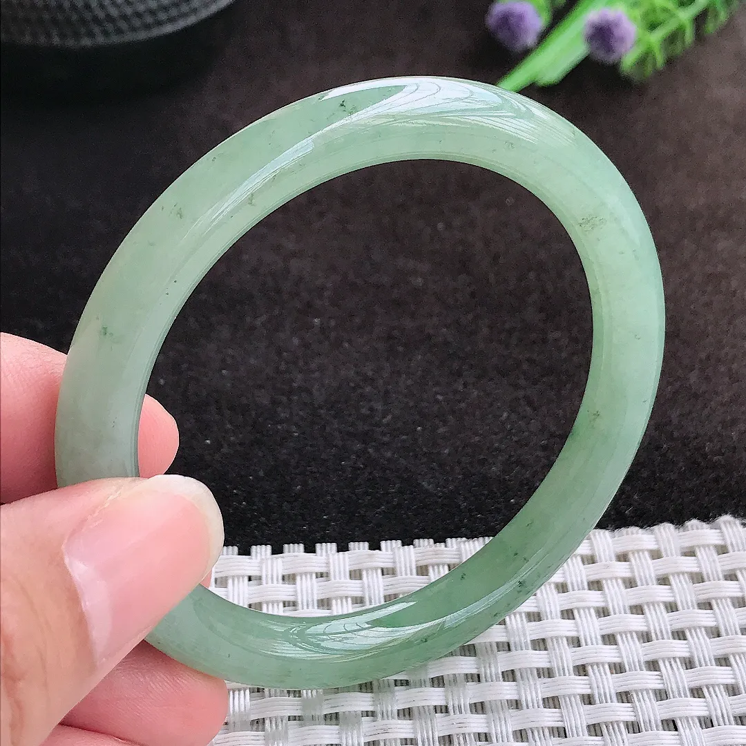 自然光54/8/8.2老坑冰胶水灵冰晴绿圆条手镯宽边翡翠玉镯美人镯