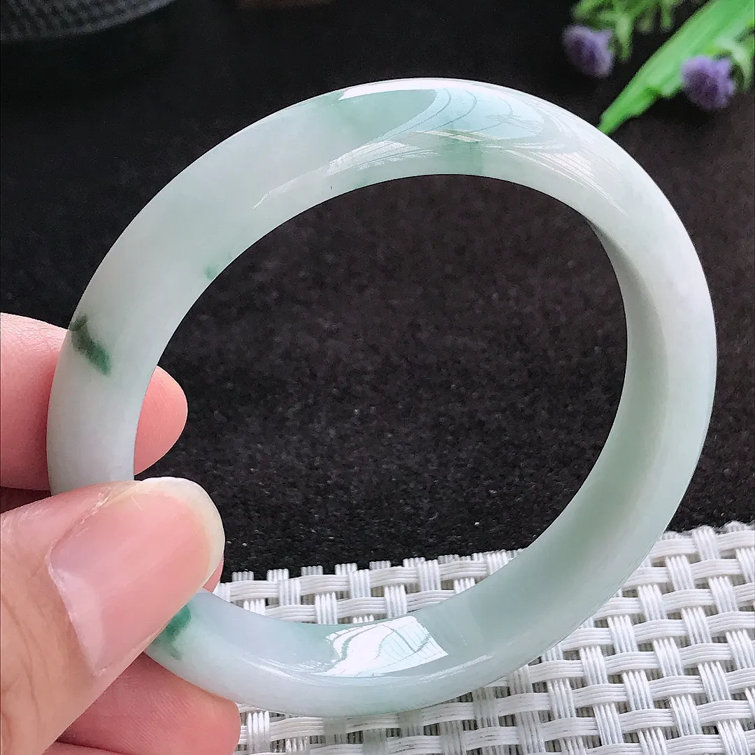 自然光54.8/11.8/7.7老坑精美飘花手镯宽边翡翠玉镯美人镯