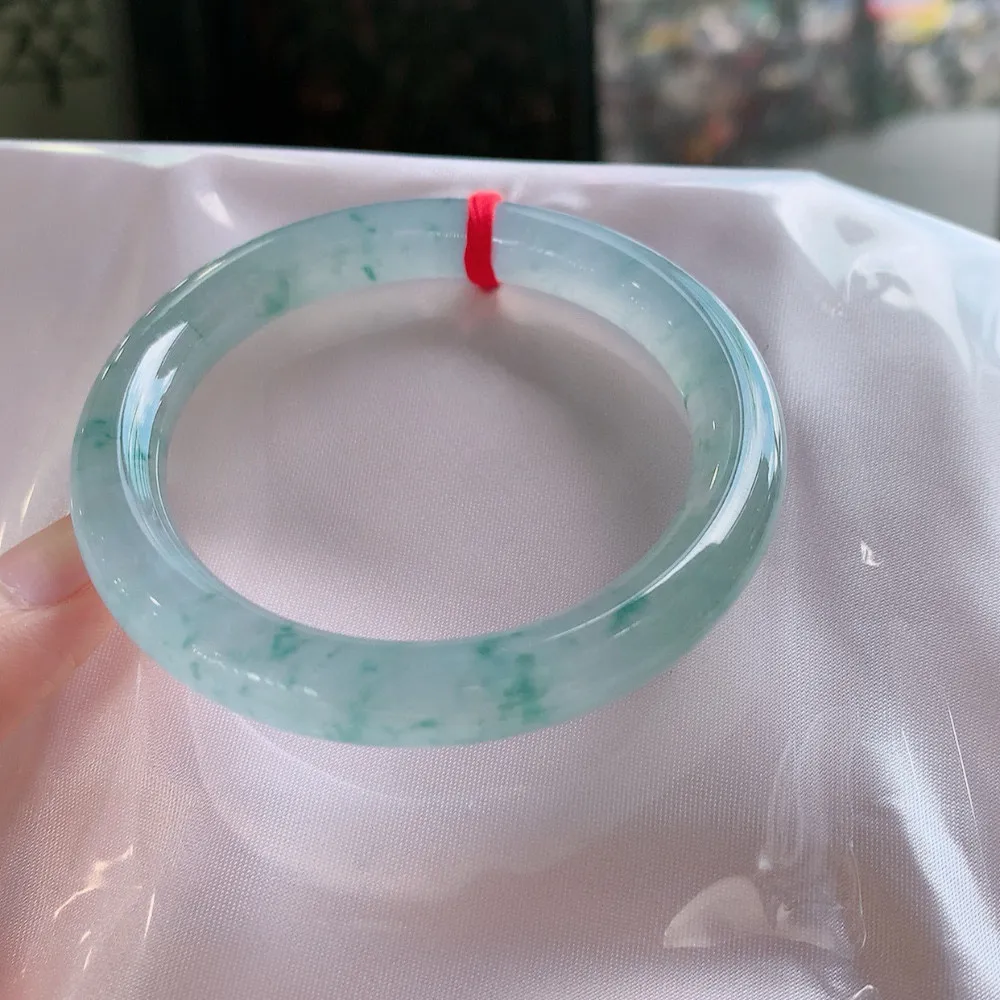 圆条冰玻飘花 无瑕 尺寸:50.5/8.3 花美 种水好️️