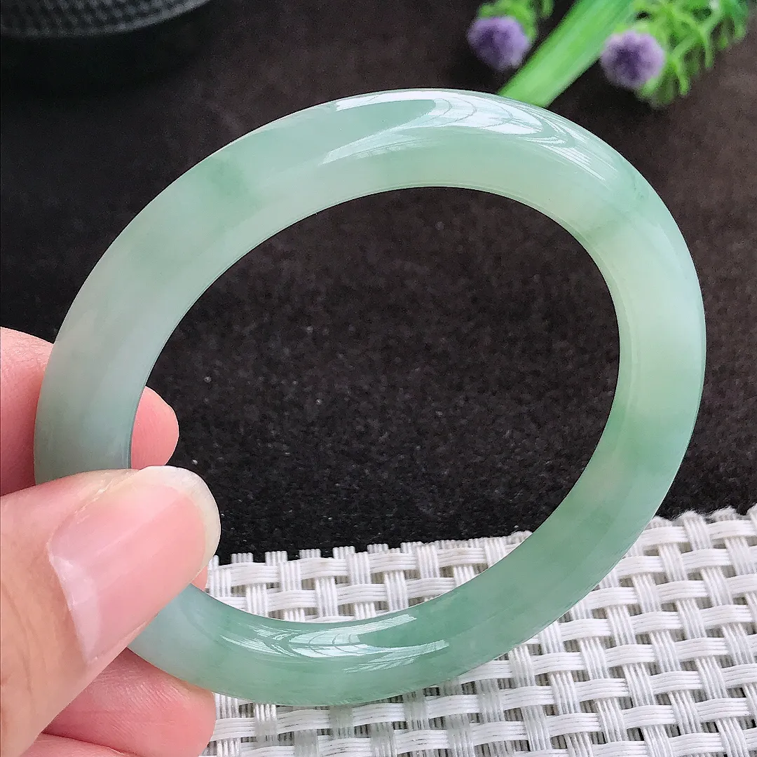 自然光52/8.7/8.9小圈口老坑冰胶果冻飘花圆条手镯宽边翡翠玉镯美人镯