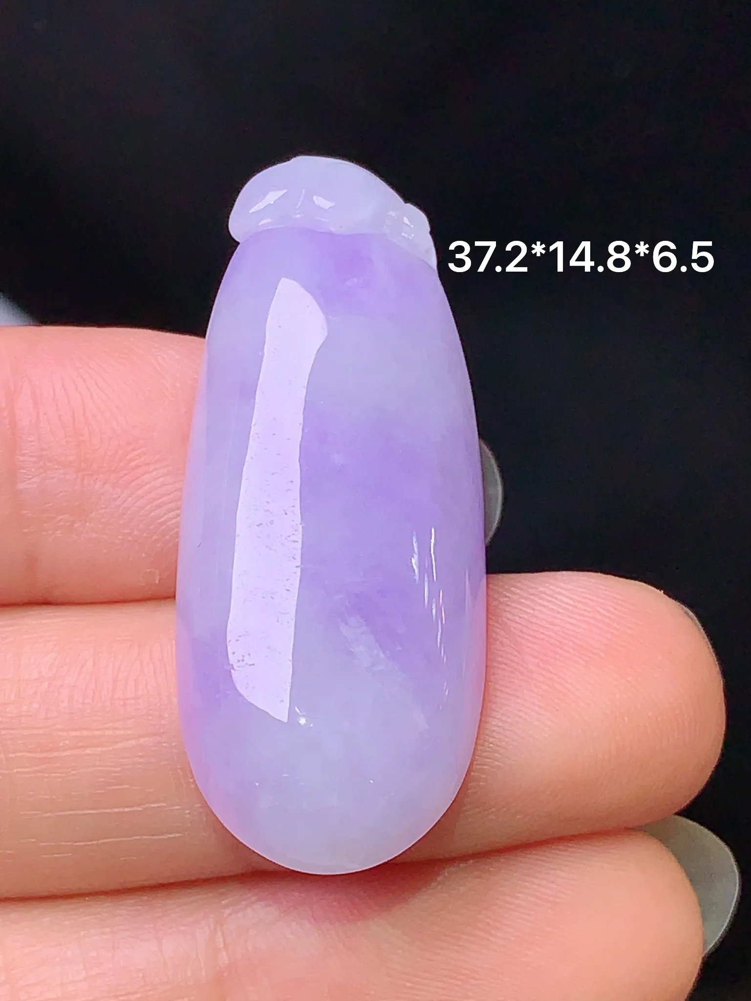 紫罗兰福瓜吊坠 玉质细腻 色泽艳丽  整体尺寸37.2*14.8*6.5