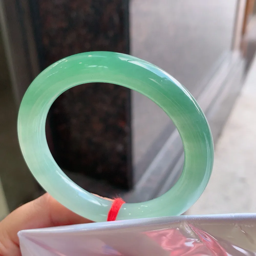 圆条高冰湖水绿 无瑕 尺寸:53.4/9.9 种色俱佳🥰🥰
