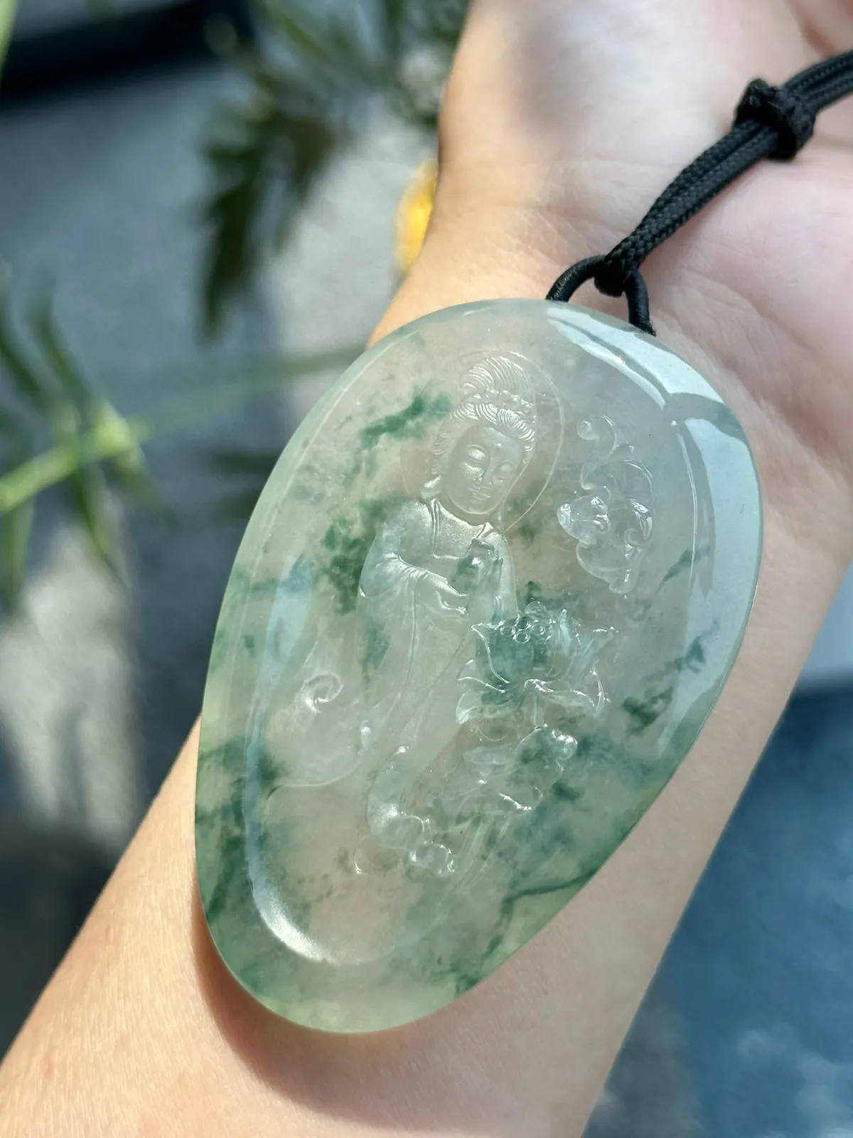 冰种飘花观音牌