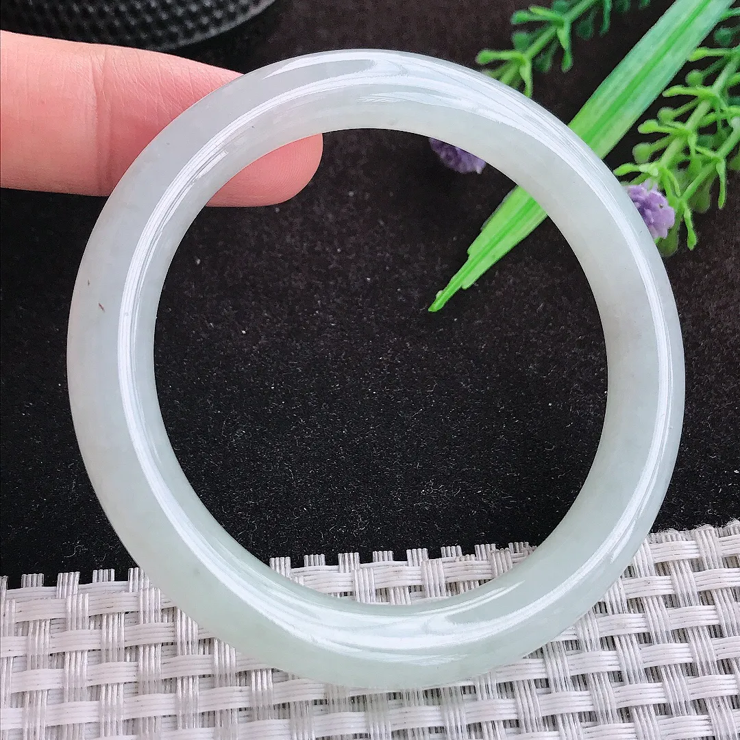 自然光54/8.8老坑冰胶水灵冰晴圆条手镯翡翠玉镯美人镯