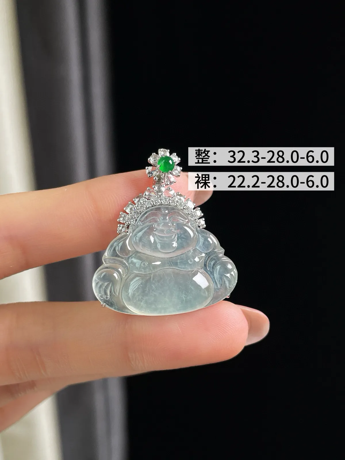 18k冰晴底佛公吊坠 52800

尺寸：22.2-28.0-6.0mm
