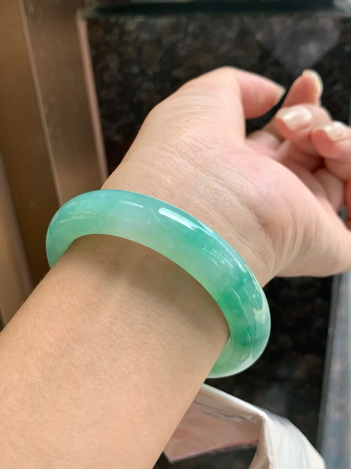 𝟓𝟒#
冰飘绿花 种水佳 实物要美丽