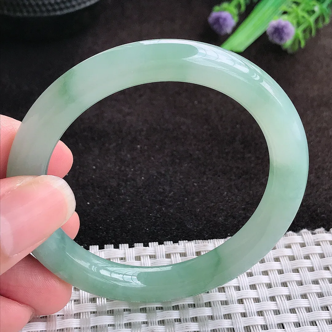 自然光52/8.7/8.9小圈口老坑冰胶果冻飘花圆条手镯宽边翡翠玉镯美人镯