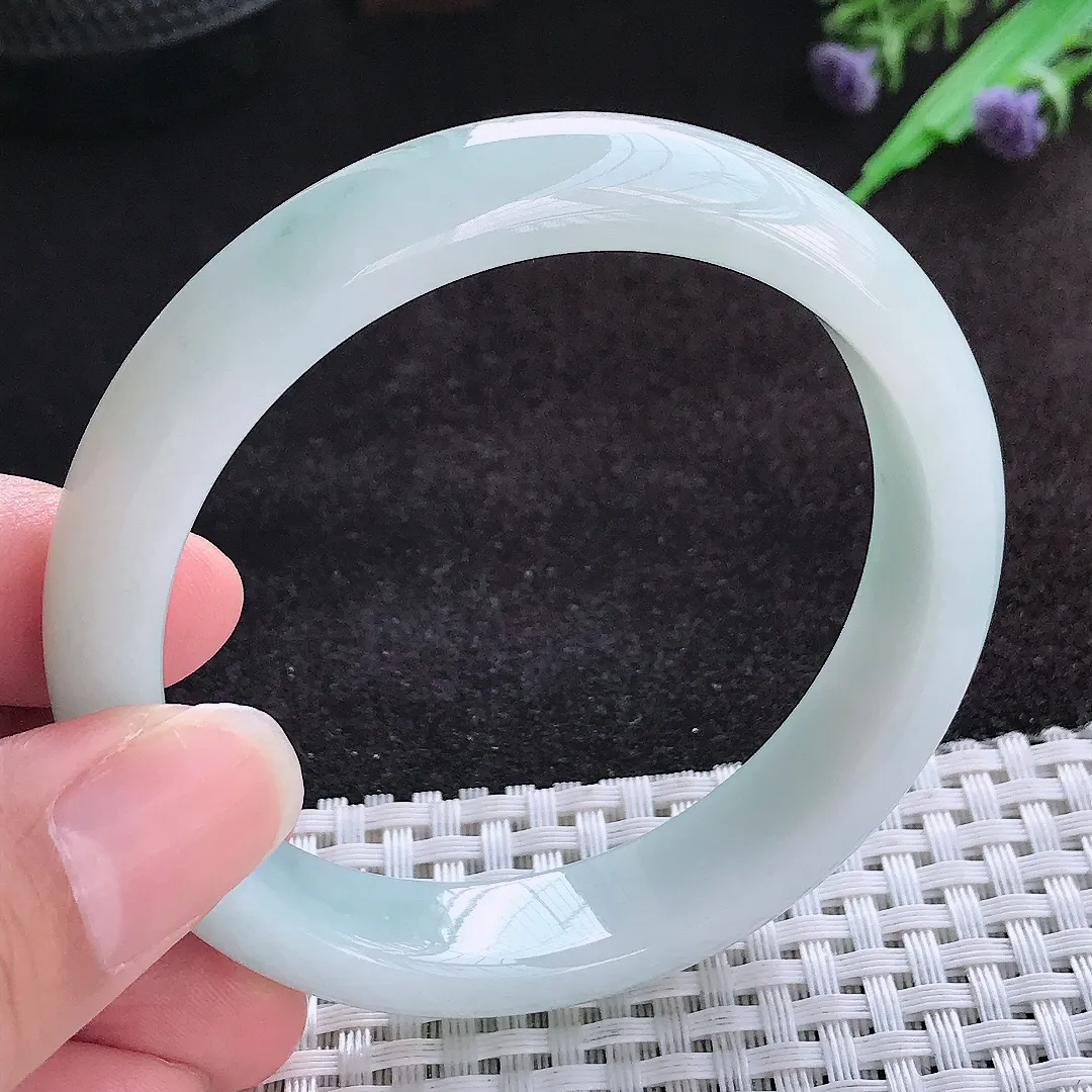 自然光56.5/13.2/7.8老坑秀气温润手镯宽边翡翠玉镯美人镯
