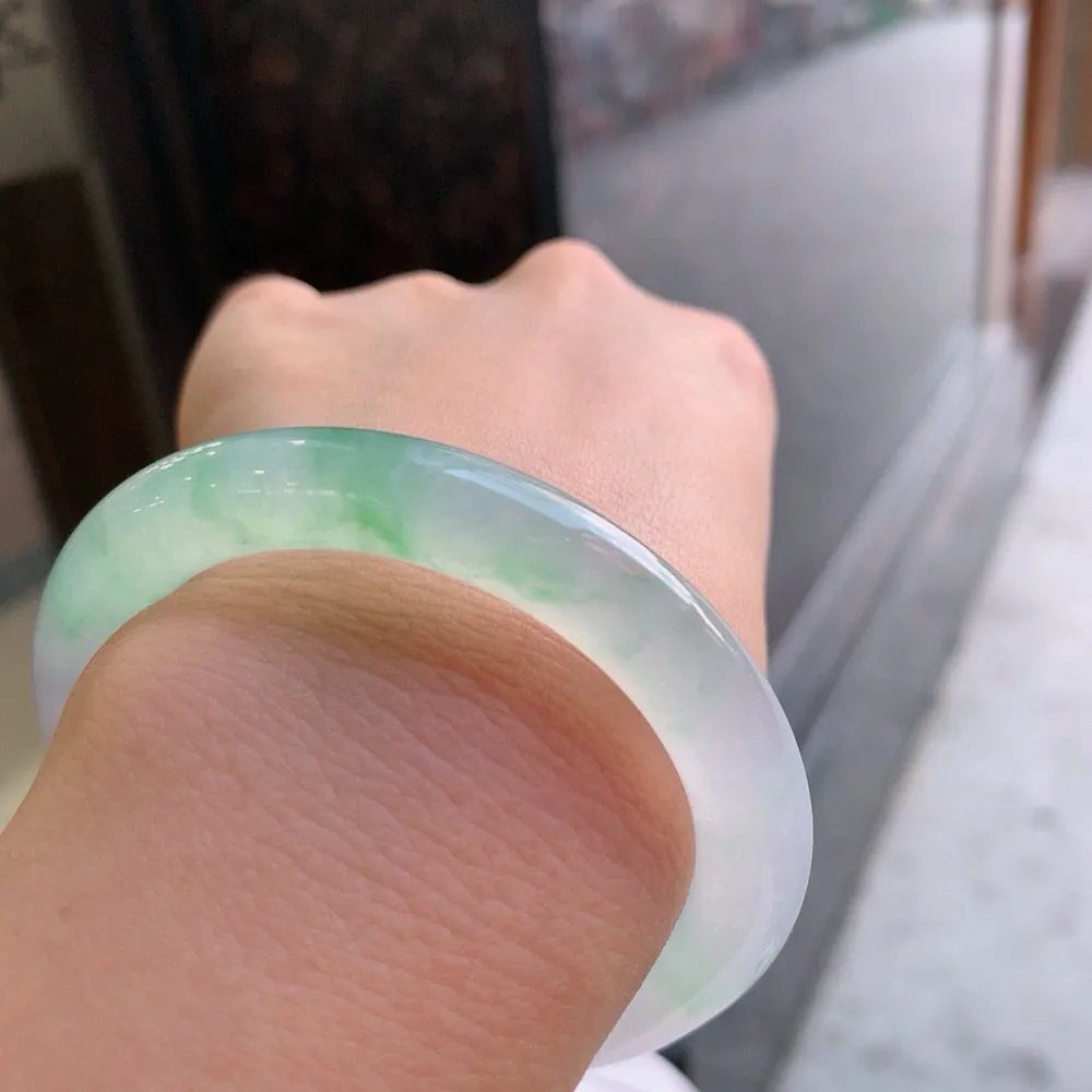 圆条冰玻绿花 无瑕 尺寸:52.5/8.9 种色俱佳🥰🥰