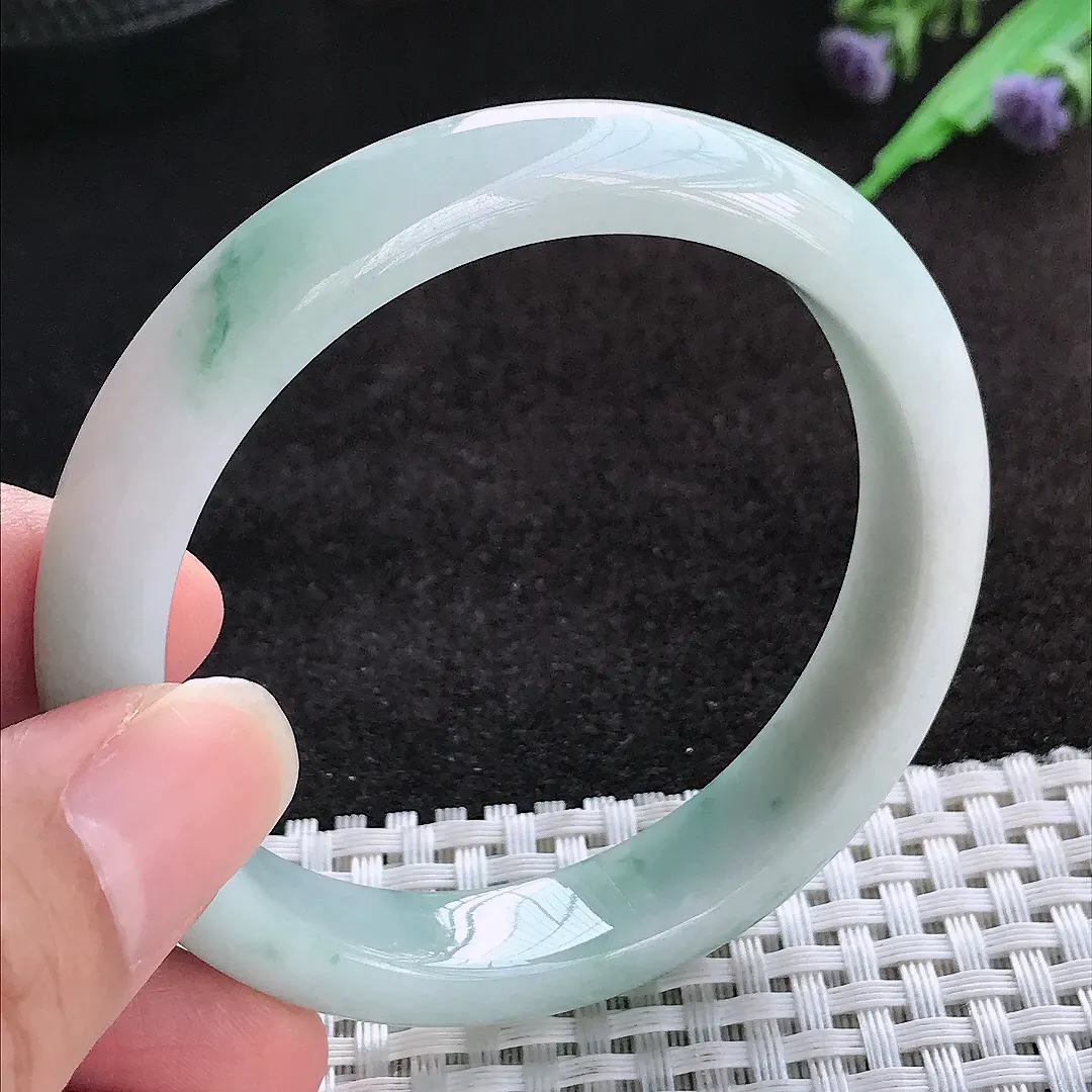 自然光54.8/11.8/7.7老坑精美飘花手镯宽边翡翠玉镯美人镯
