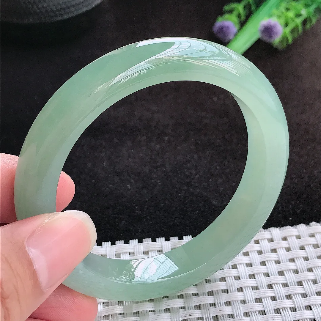 自然光55/10.9/8.8老坑冰胶果冻冰晴绿满绿手镯宽边翡翠玉镯美人镯