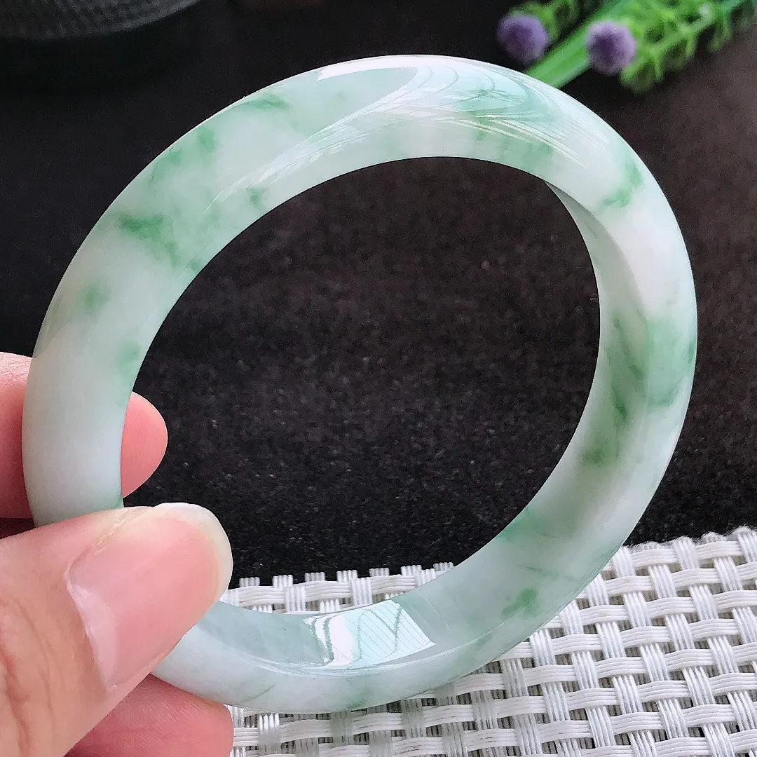 自然光59/12.6/8.5老坑精美温润飘花手镯宽边翡翠玉镯美人镯