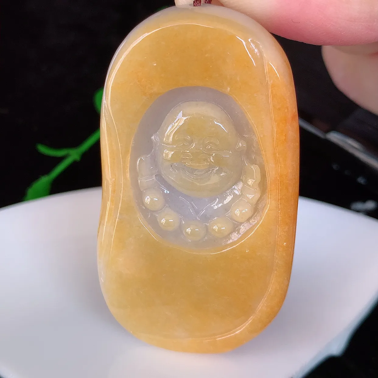 自然光实拍，冰黄翡双彩翡翠逍遥布袋佛吊坠，代代有钱，水足丰盈，盈满欢喜，配戴送礼佳品！#41.18