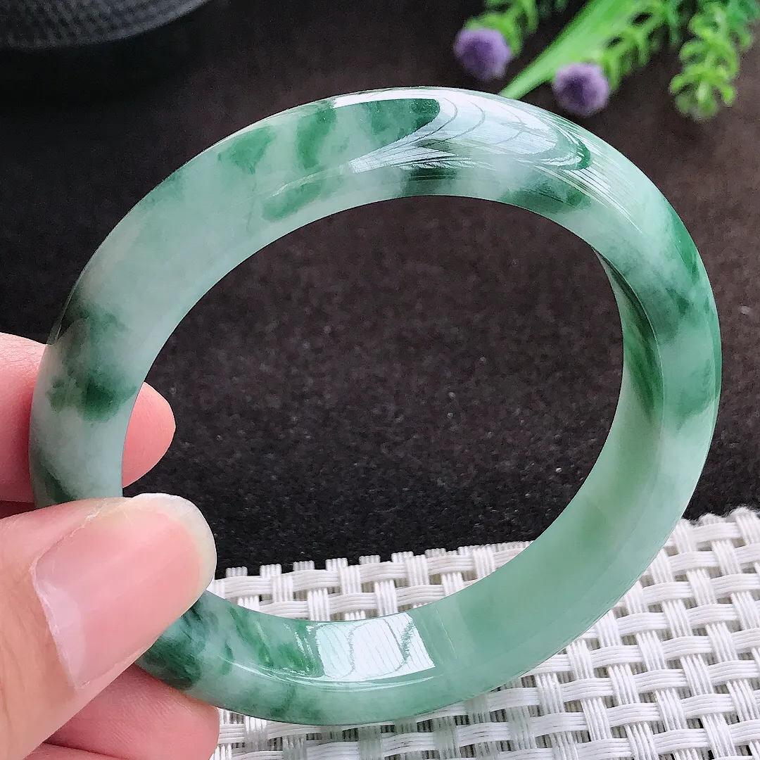 自然光55/12.3/8.3老坑精美冰润飘花手镯宽边翡翠玉镯美人镯