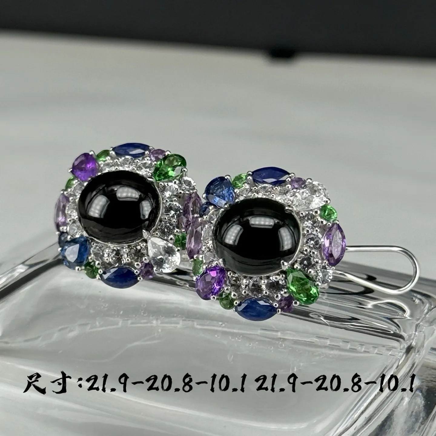 精品豪镶墨翠蛋面大耳坠 种好色正 黑度极好 打灯通透 油性十足 尺寸21.9