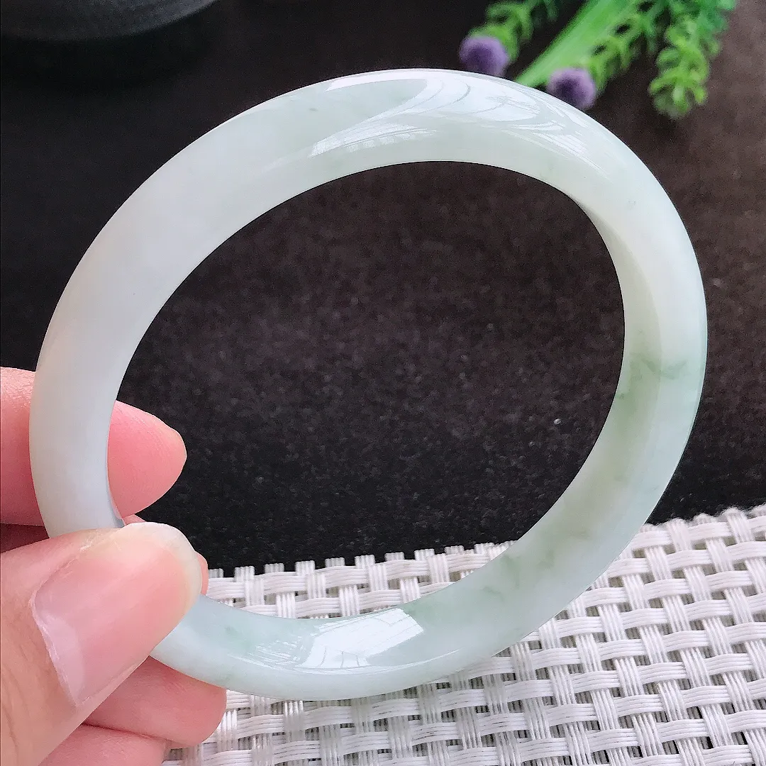 自然光61.5/10.8/8.1大圈口老坑秀气冰润飘花手镯宽边翡翠玉镯美人镯