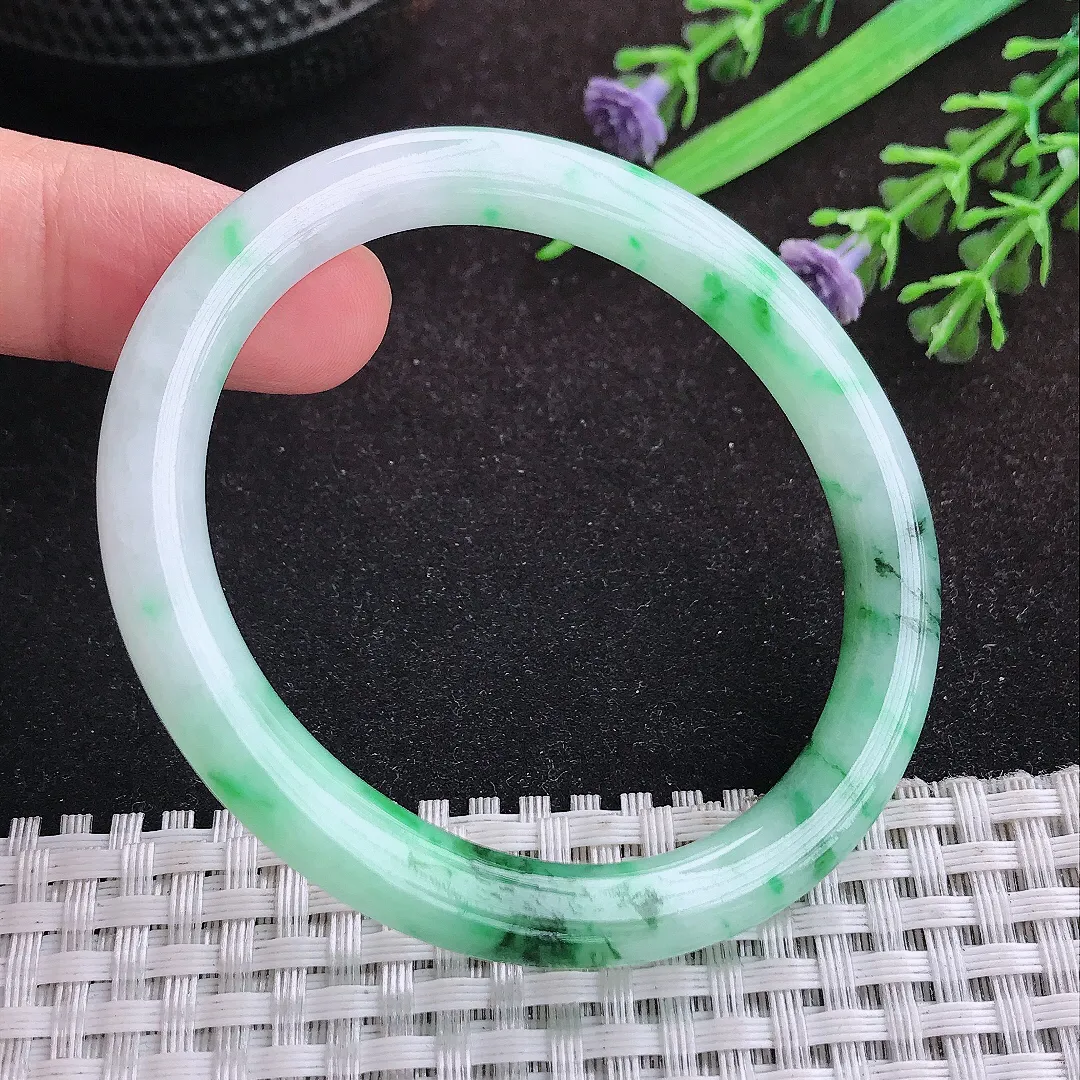 自然光52.5/46/7/7.8先圈口老坑精美飘阳绿贵妃手镯宽边翡翠玉镯美人镯