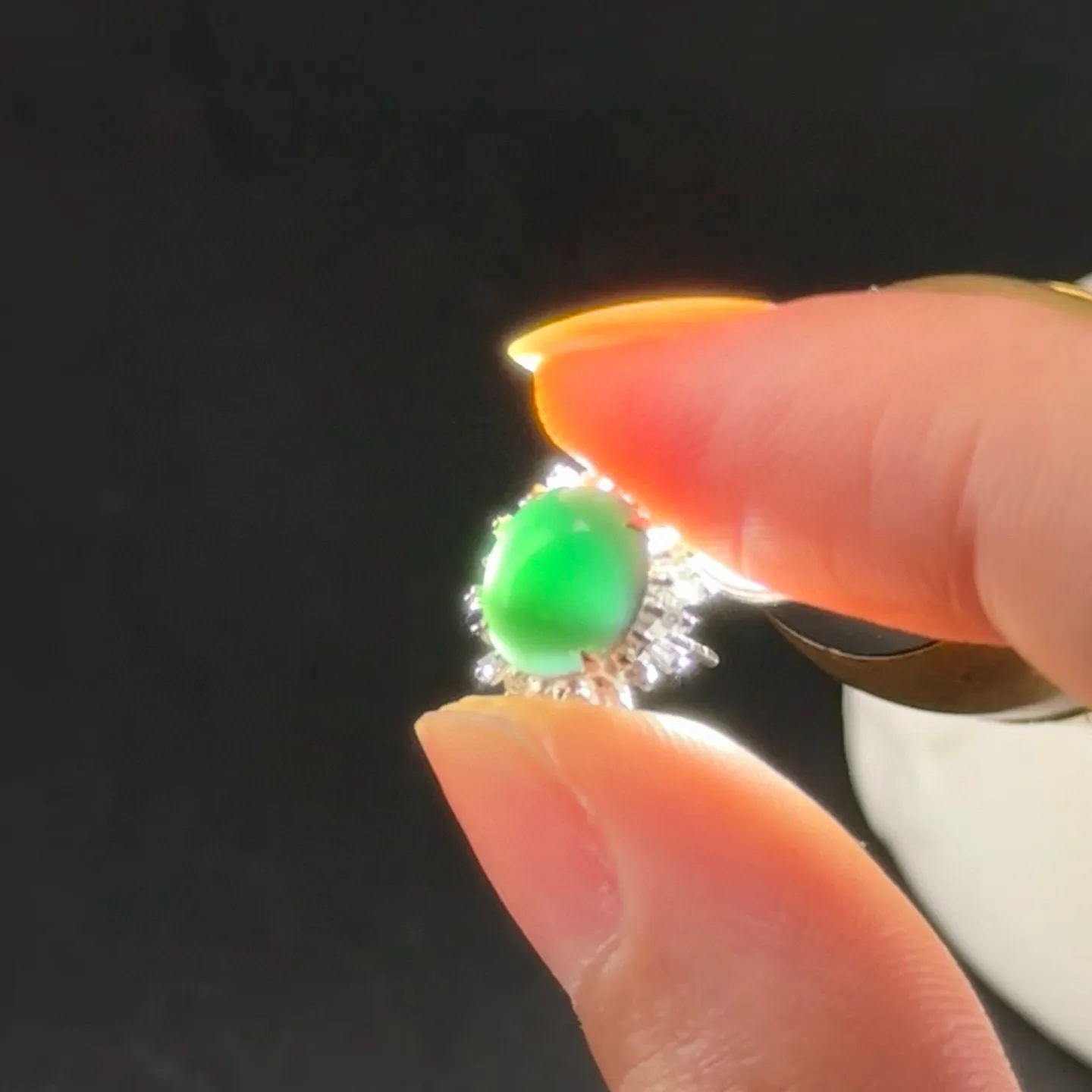 精品满钻豪镶墨翠蛋面耳钉 种好色正 黑度极好 打灯通透 油性十足 尺寸12.5