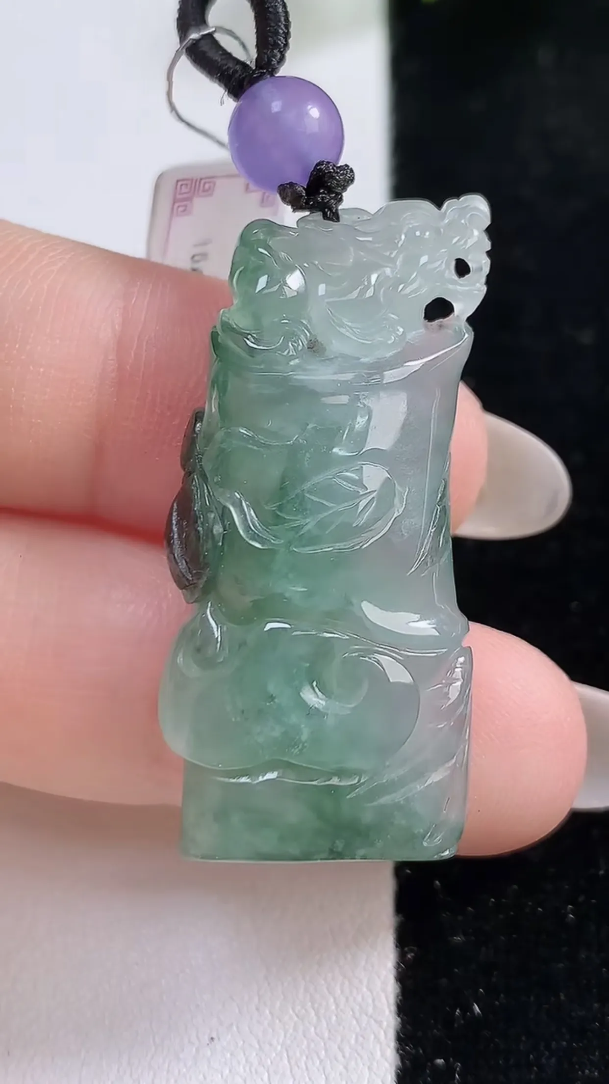 缅甸天然翡翠a货 老坑料起胶冰种 飘绿节节高升 竹节吊坠，尺寸36-16.5-7.5mm  y 8.55