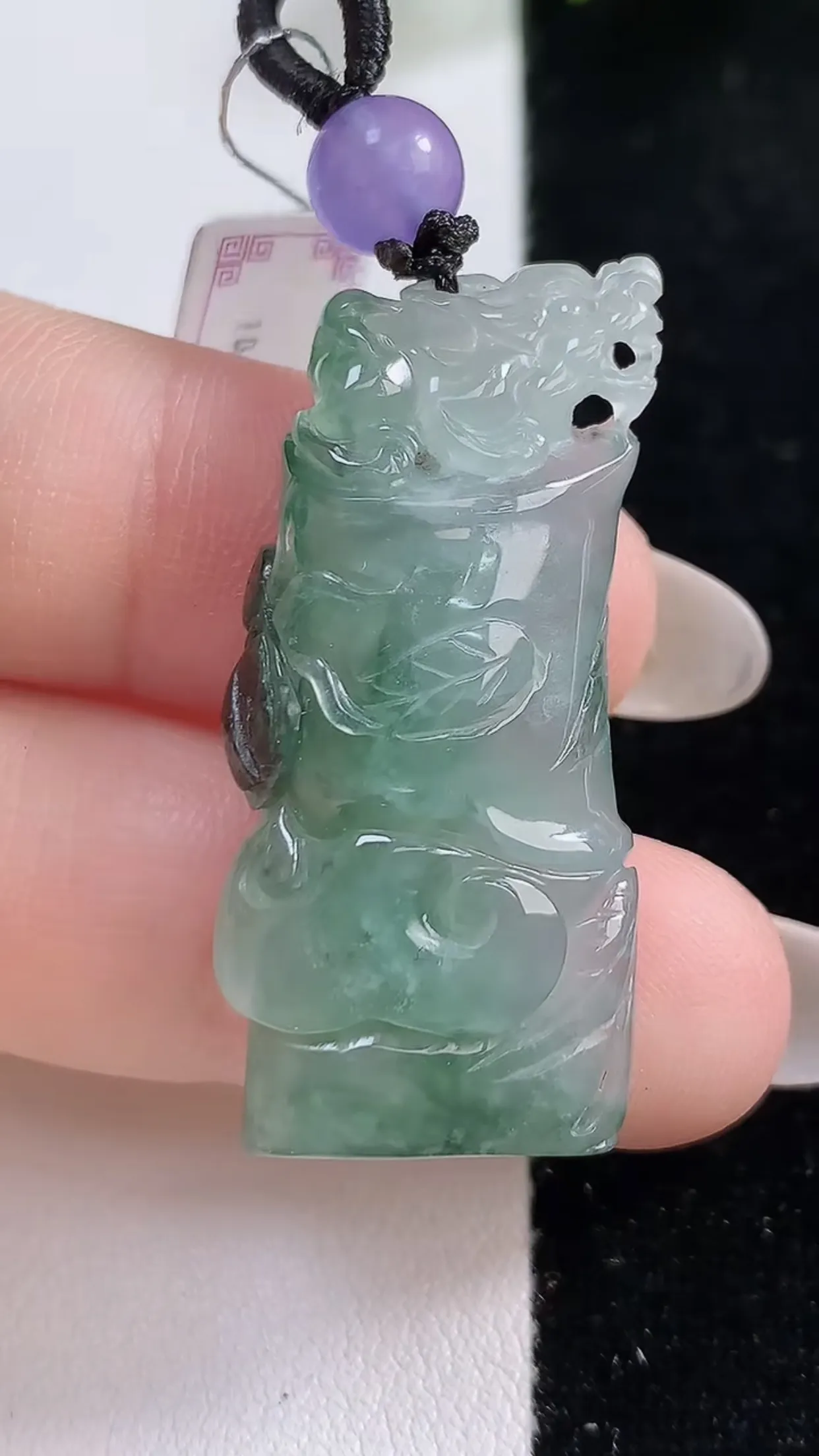 缅甸天然翡翠a货 老坑料起胶冰种 飘绿节节高升 竹节吊坠，尺寸36-16.5-7.5mm  y 8.55