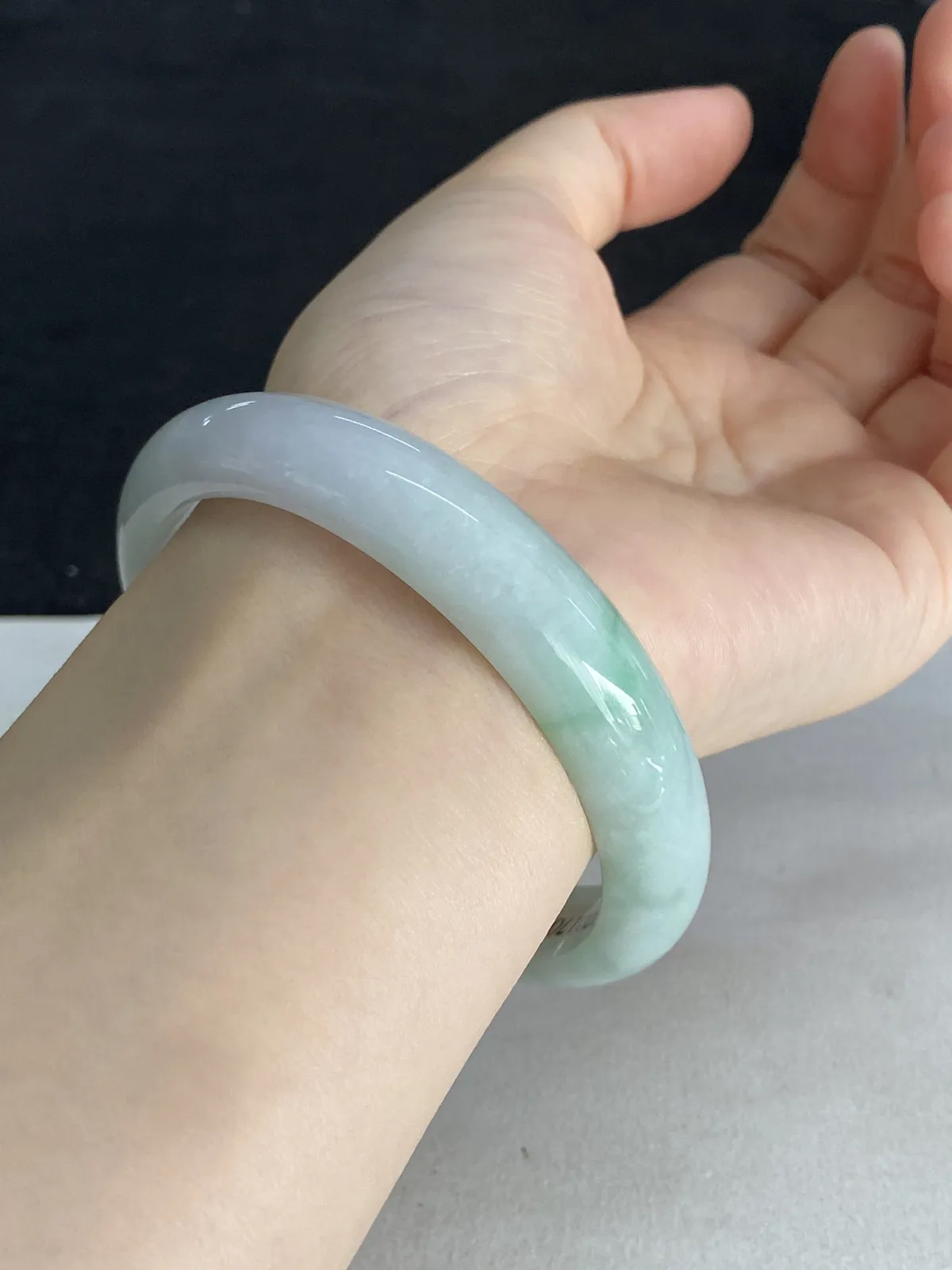正圈60.5圈口，翡翠手镯