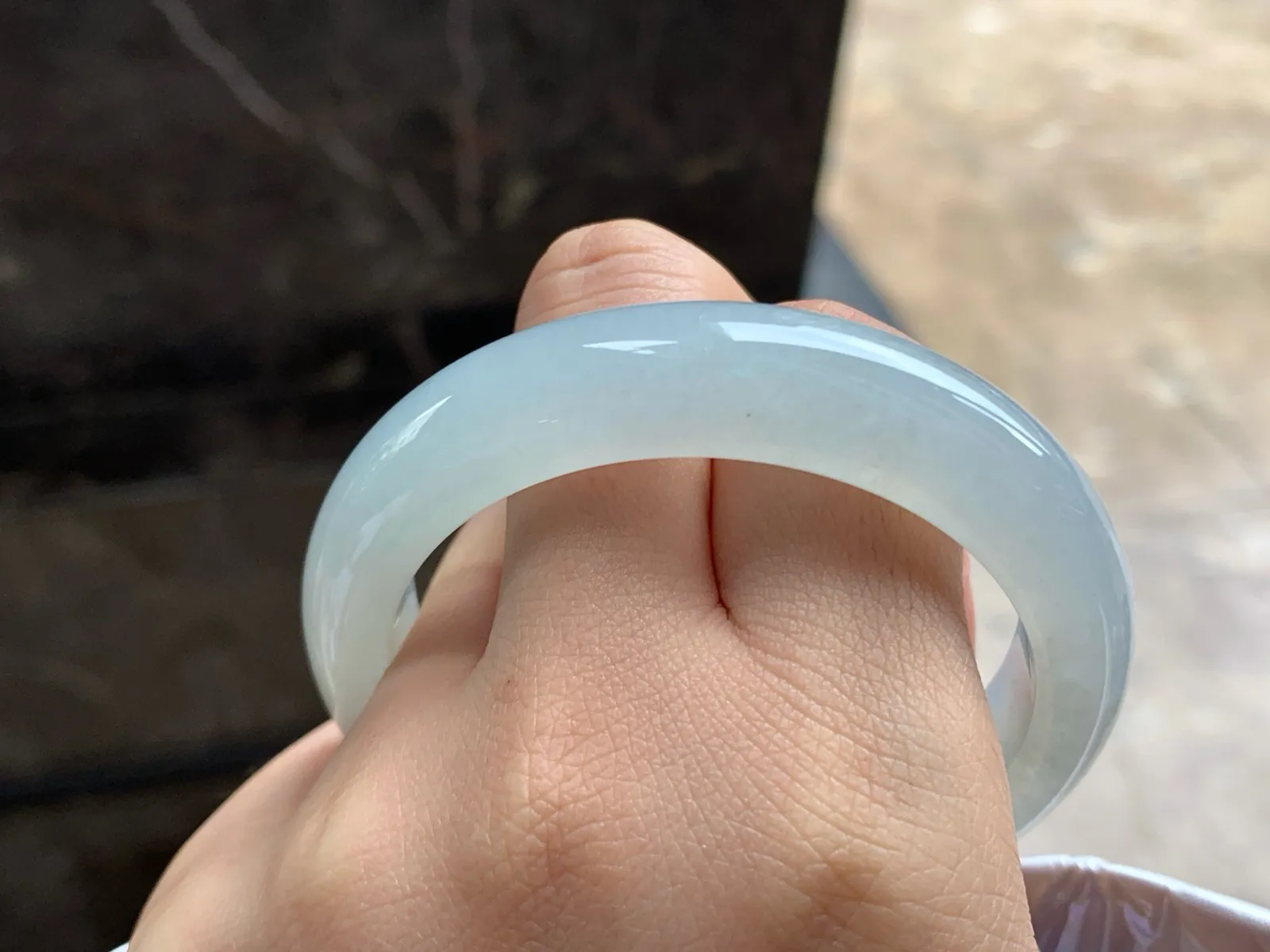 52-12.5-8.2

冰种手镯^_^清新细腻