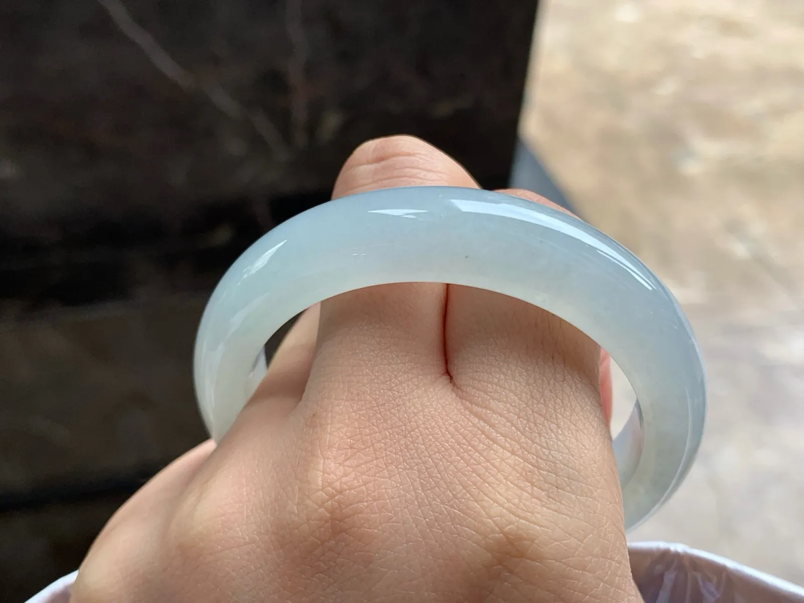 52-12.5-8.2

冰种手镯^_^清新细腻