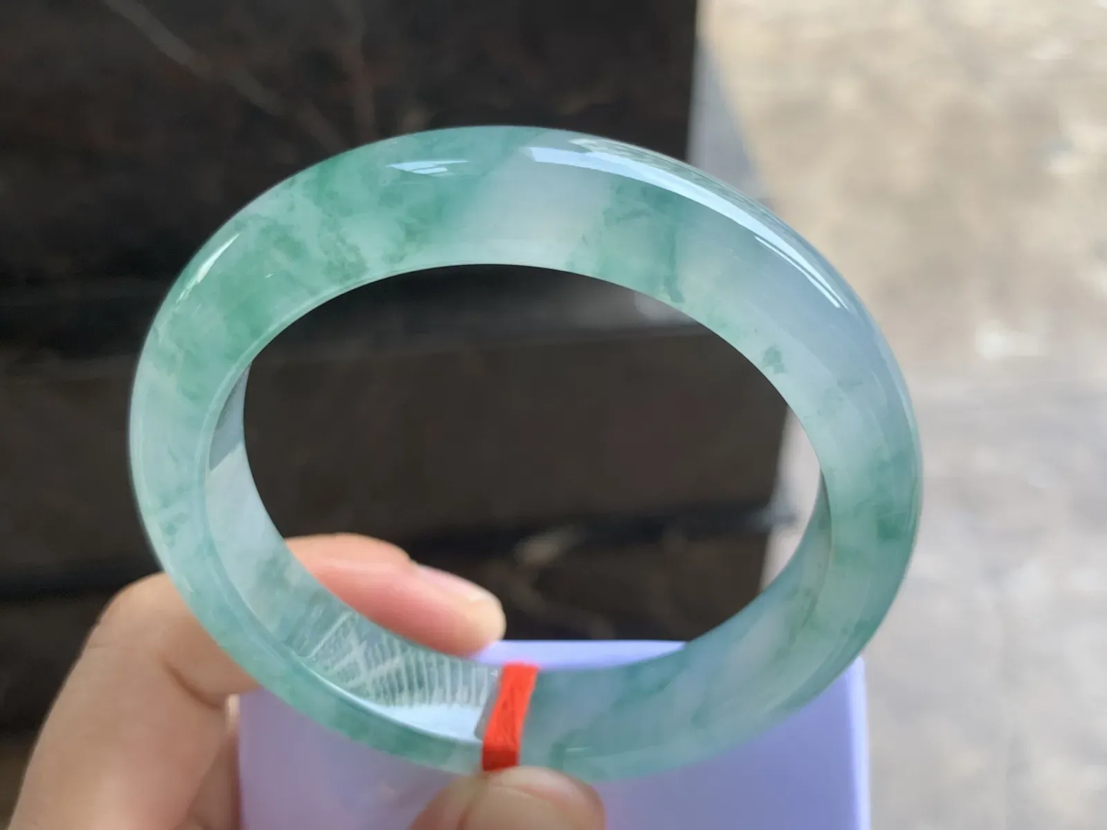 58-13-9mm
冰种飘花手镯 水润冰透