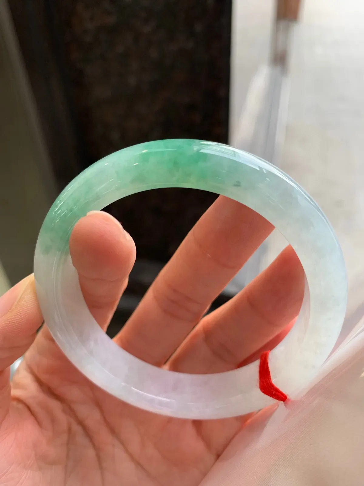 正圈飘绿 尺寸：59.5/12.3/9mm