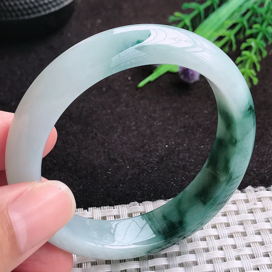 自然光53/14/8.2老坑精美温润飘花手镯翡翠玉镯美人镯