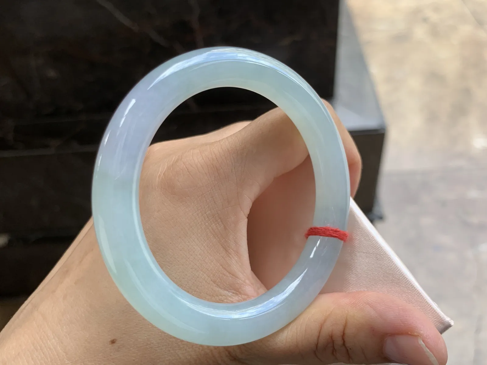 54-9.5mm
 冰种淡春彩圆条手镯 水润清新
