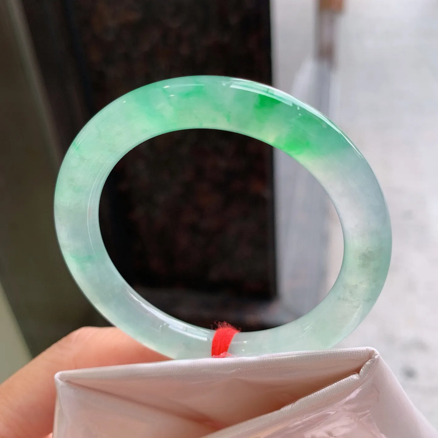 圆条冰飘绿 尺寸：50/8.5mm