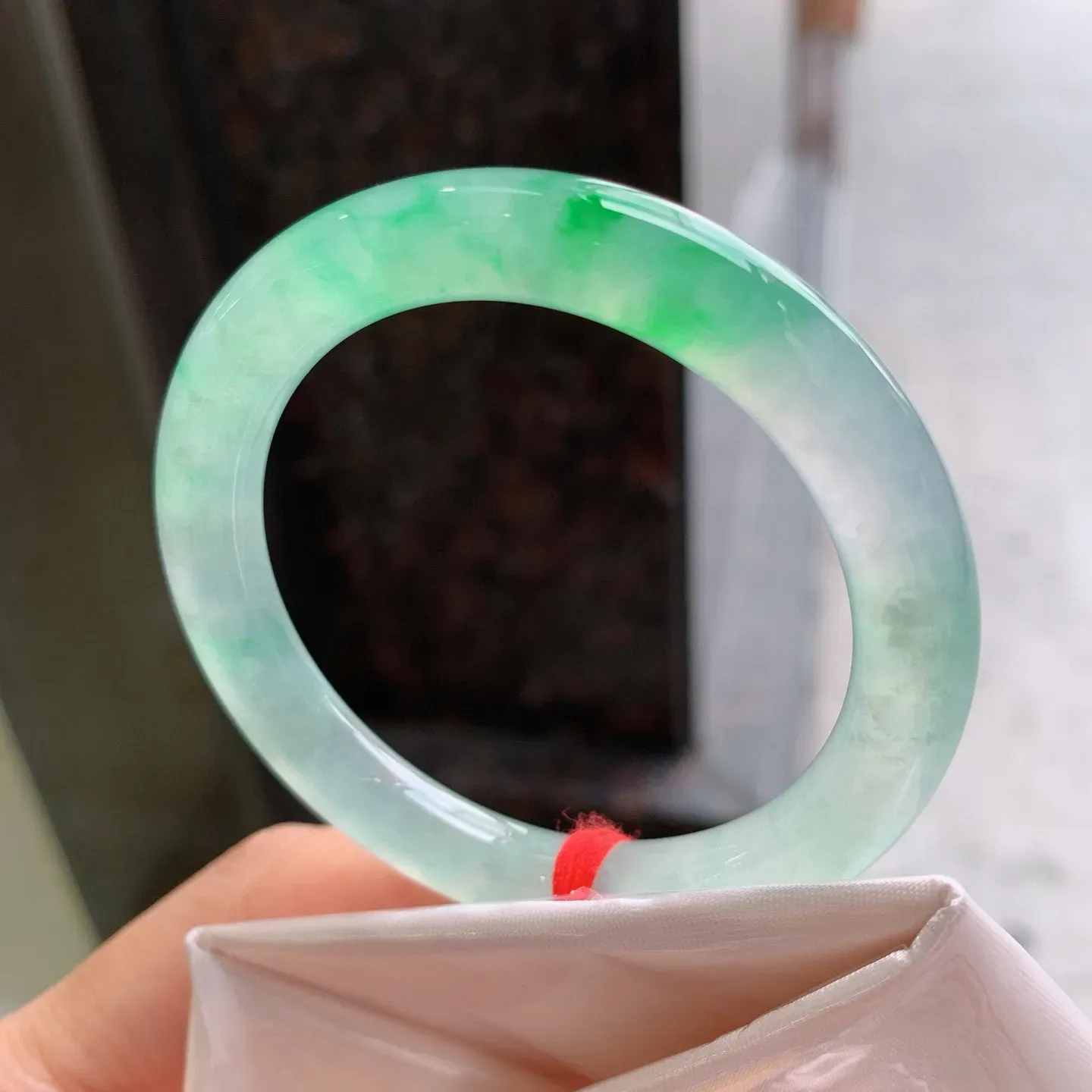 圆条冰飘绿 尺寸：50/8.5mm