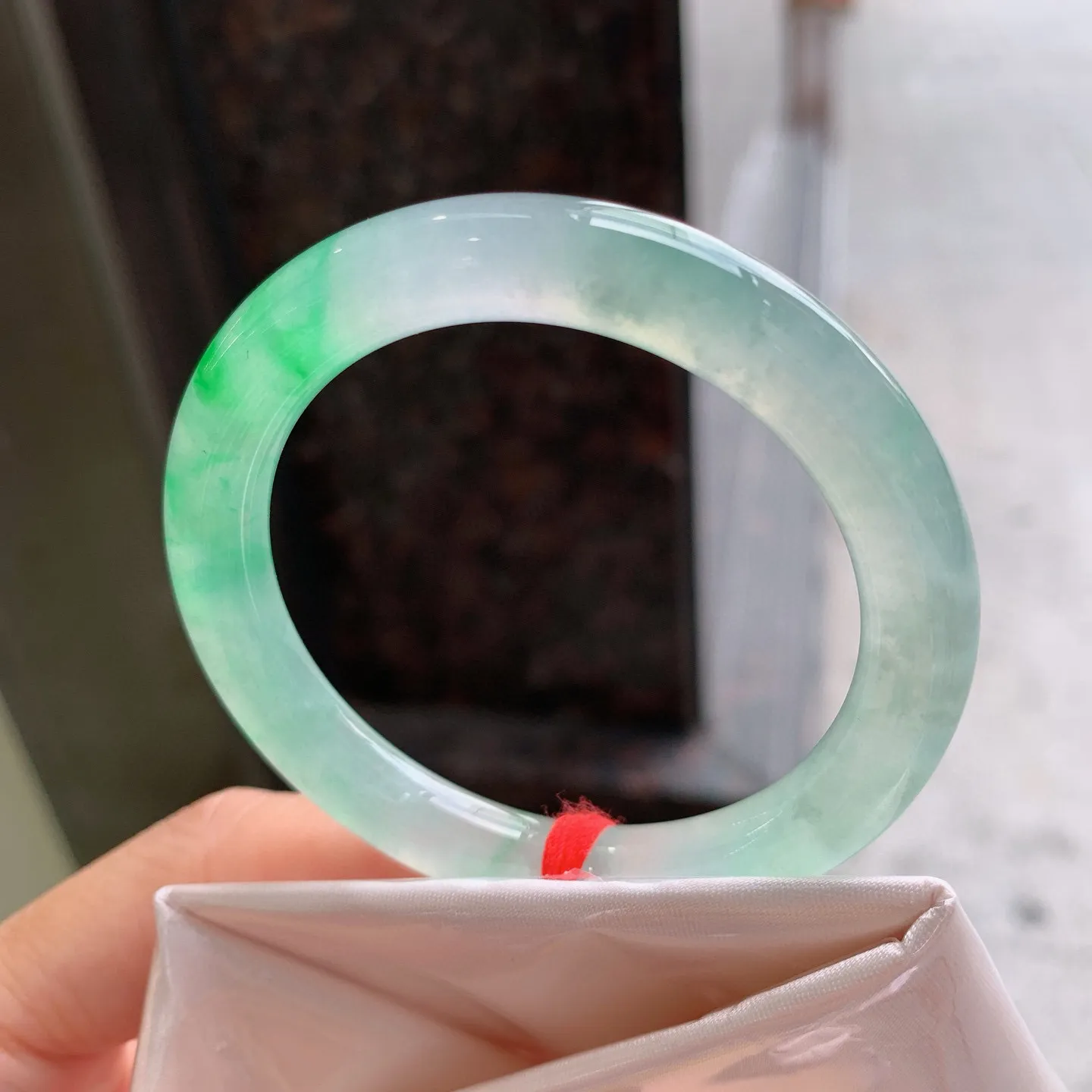圆条冰飘绿 尺寸：50/8.5mm