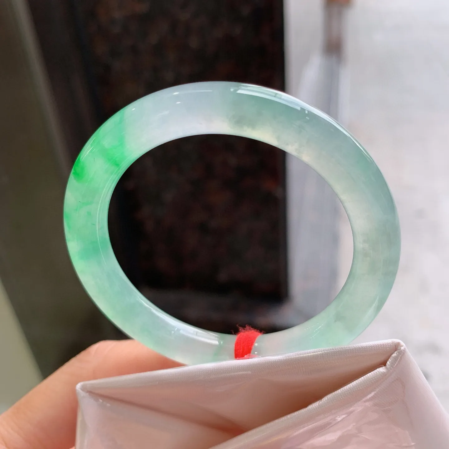 圆条冰飘绿 尺寸：50/8.5mm