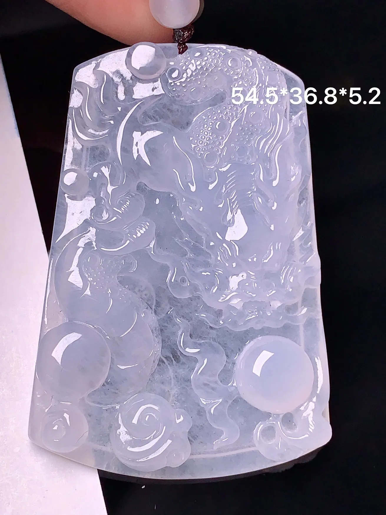冰种龙牌吊坠 玉质细腻 色泽艳丽 整体尺寸54.5*36.8*5.2