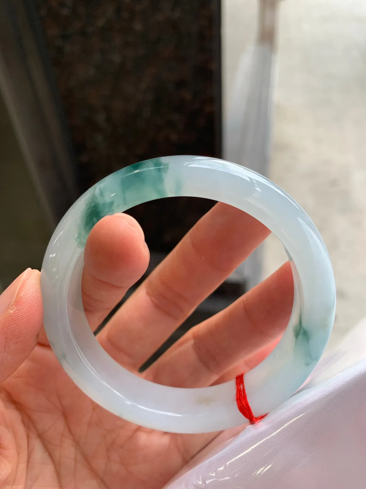 正圈冰飘花 尺寸：55.8/12.4/8.6mm