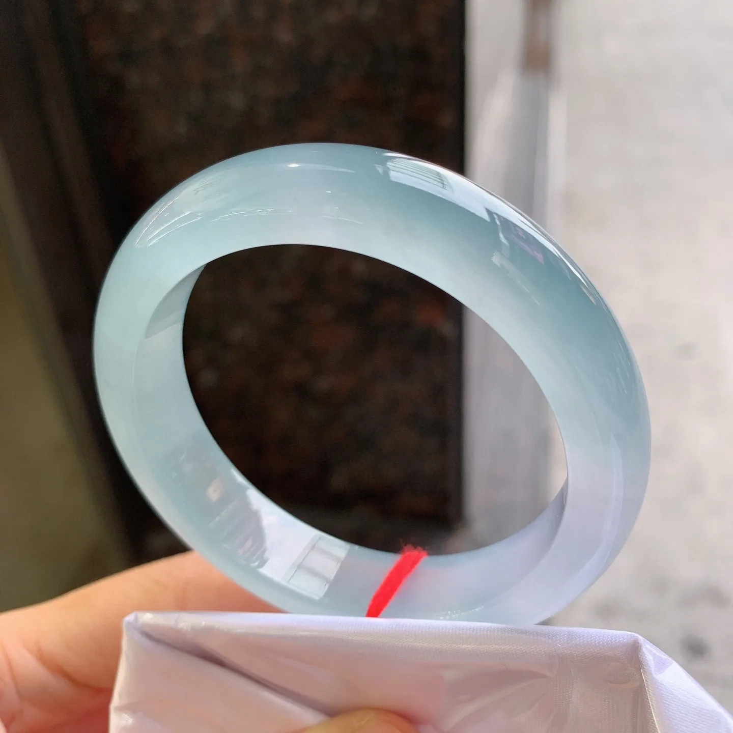 正圈天空蓝 尺寸：57.4/13.3/8.8mm