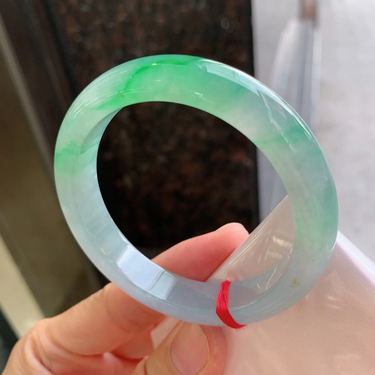 正圈冰飘绿 尺寸：56.5/12/8.6mm