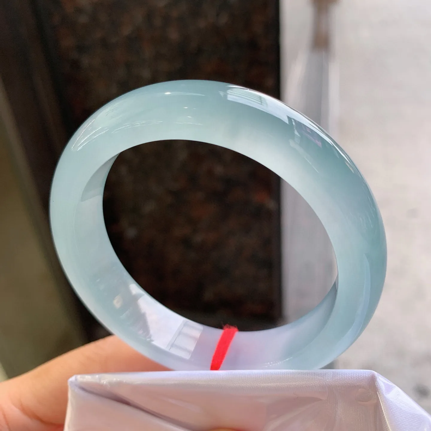 正圈天空蓝 尺寸：57.4/13.3/8.8mm