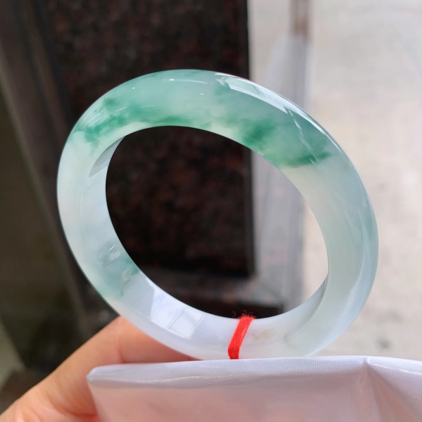 正圈冰飘花 尺寸：54.7/11/8.7mm