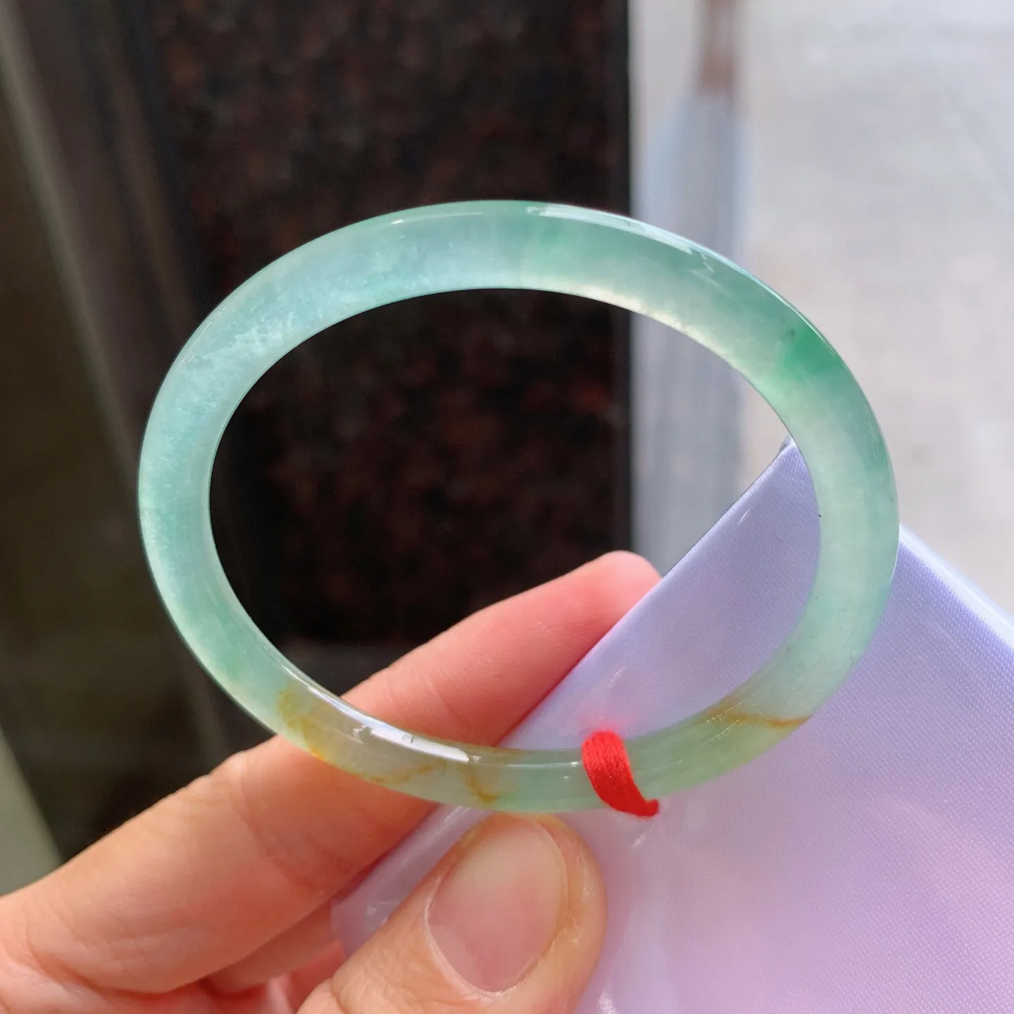 贵妃圆条双彩 尺寸：53.5/48/5.8/6.3mm