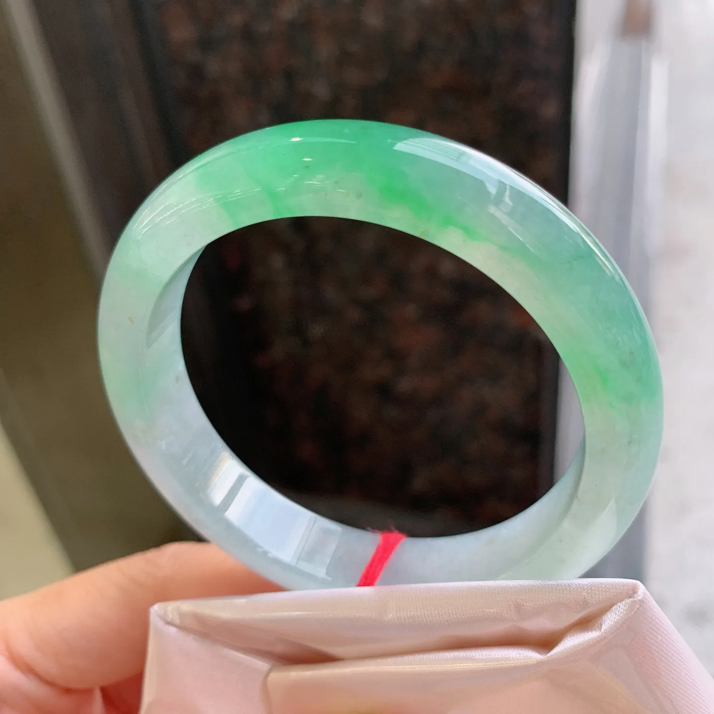正圈冰飘绿 尺寸：56.5/12/8.6mm