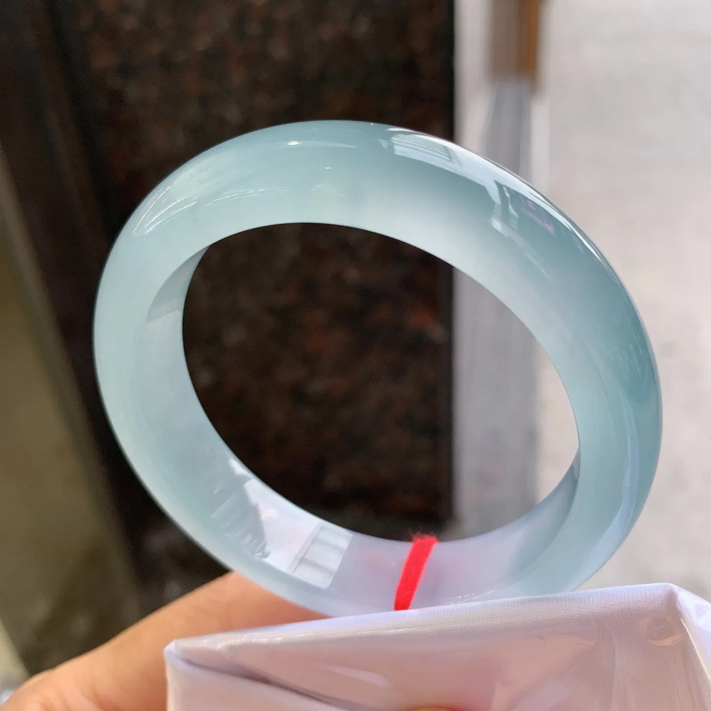 正圈天空蓝 尺寸：57.4/13.3/8.8mm