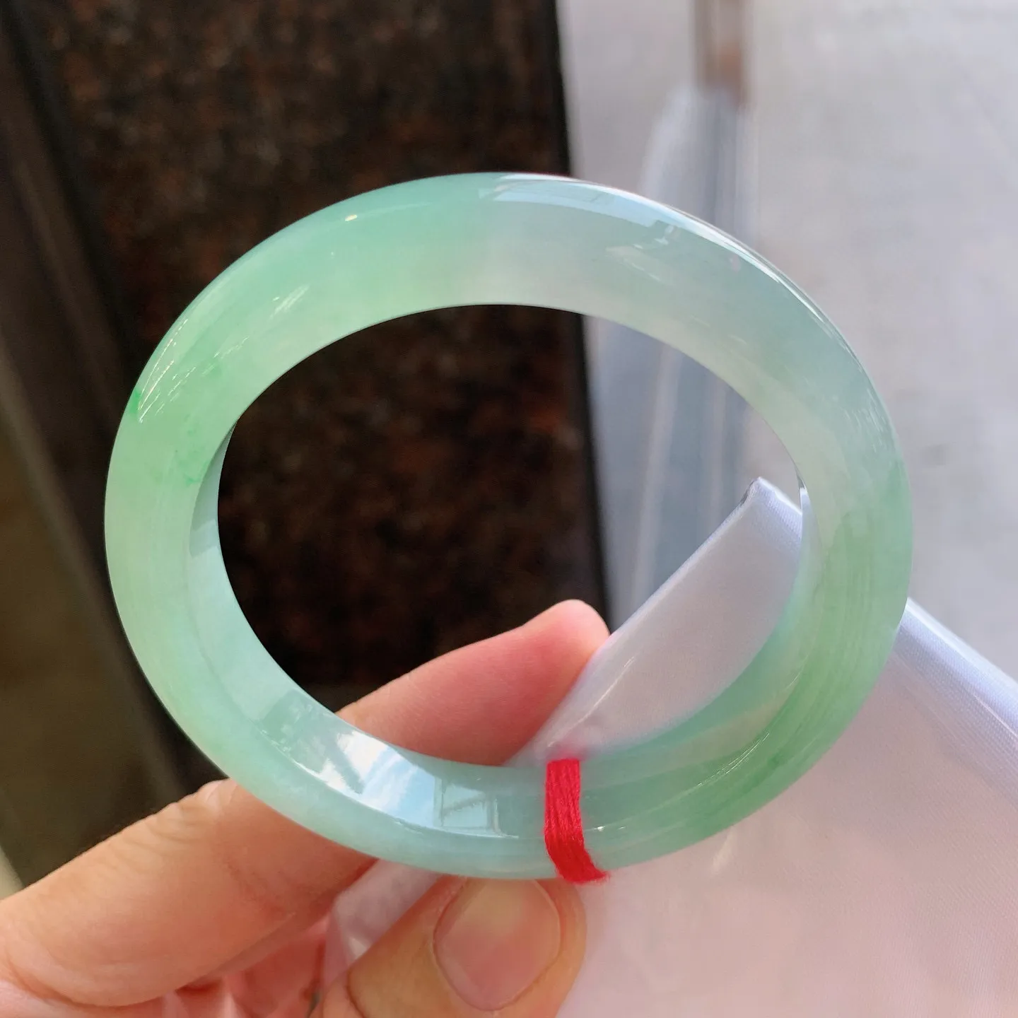 正圈冰飘绿 尺寸：57.2/12/9mm