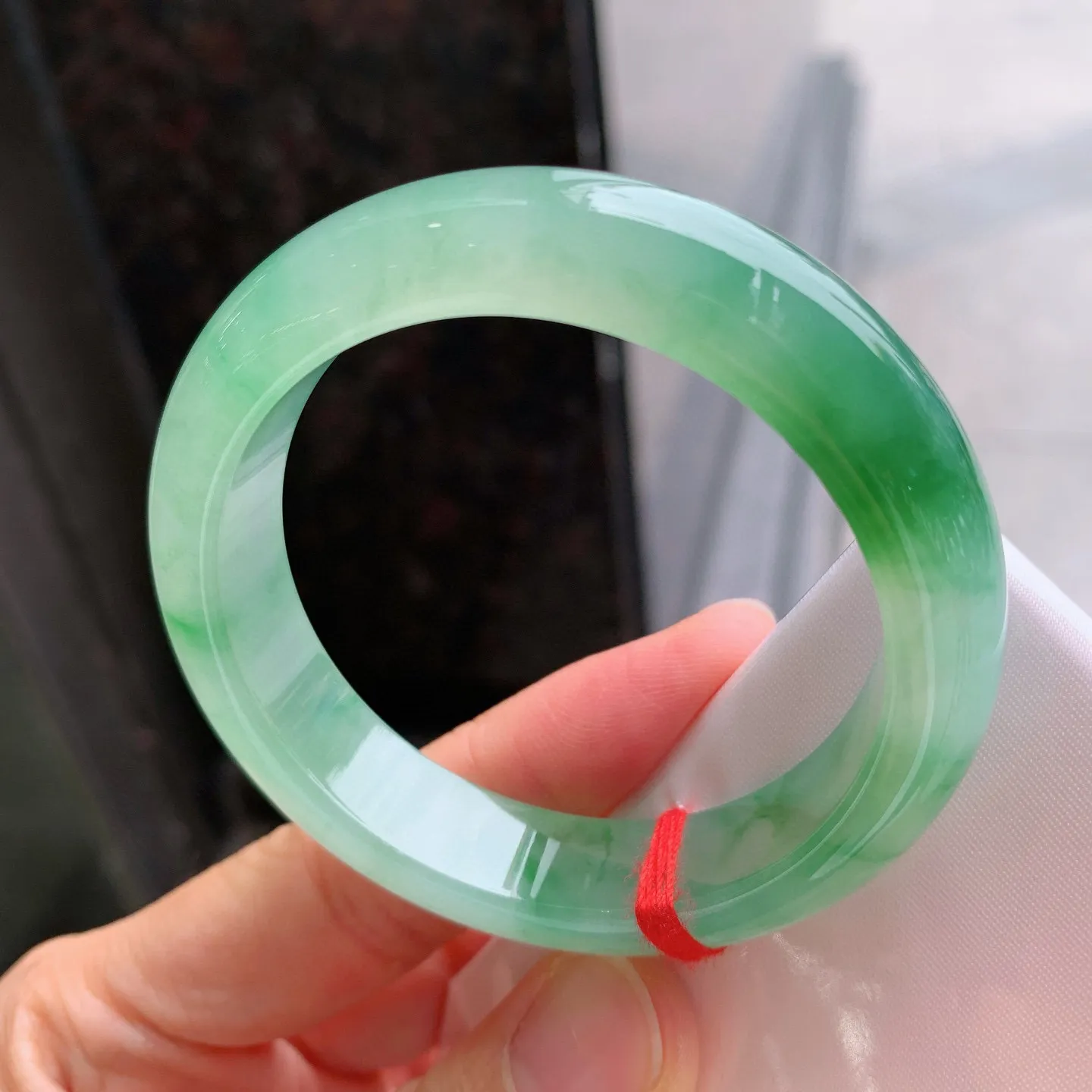 正圈冰飘绿花 尺寸：51/12.5/8.2mm