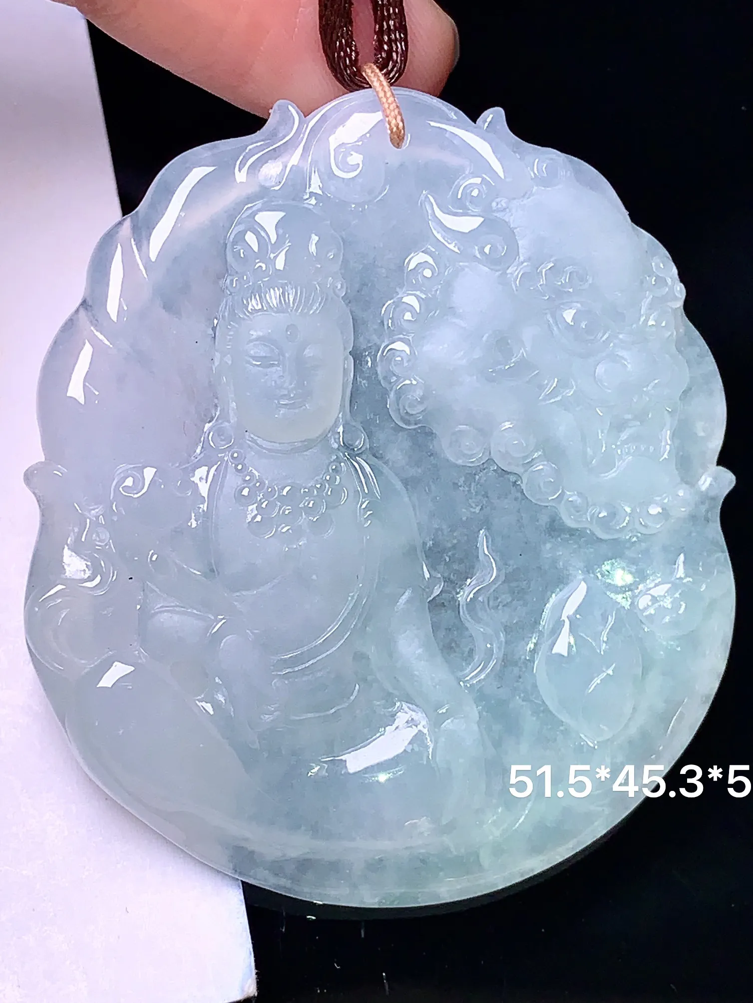 冰种飘绿文殊观音菩萨吊坠 玉质细腻 色泽艳丽 整体尺寸51.5*45.3*5