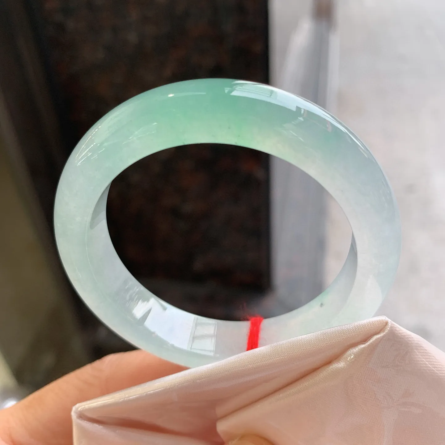 正圈冰飘绿 尺寸：50/11.7/8.1mm
