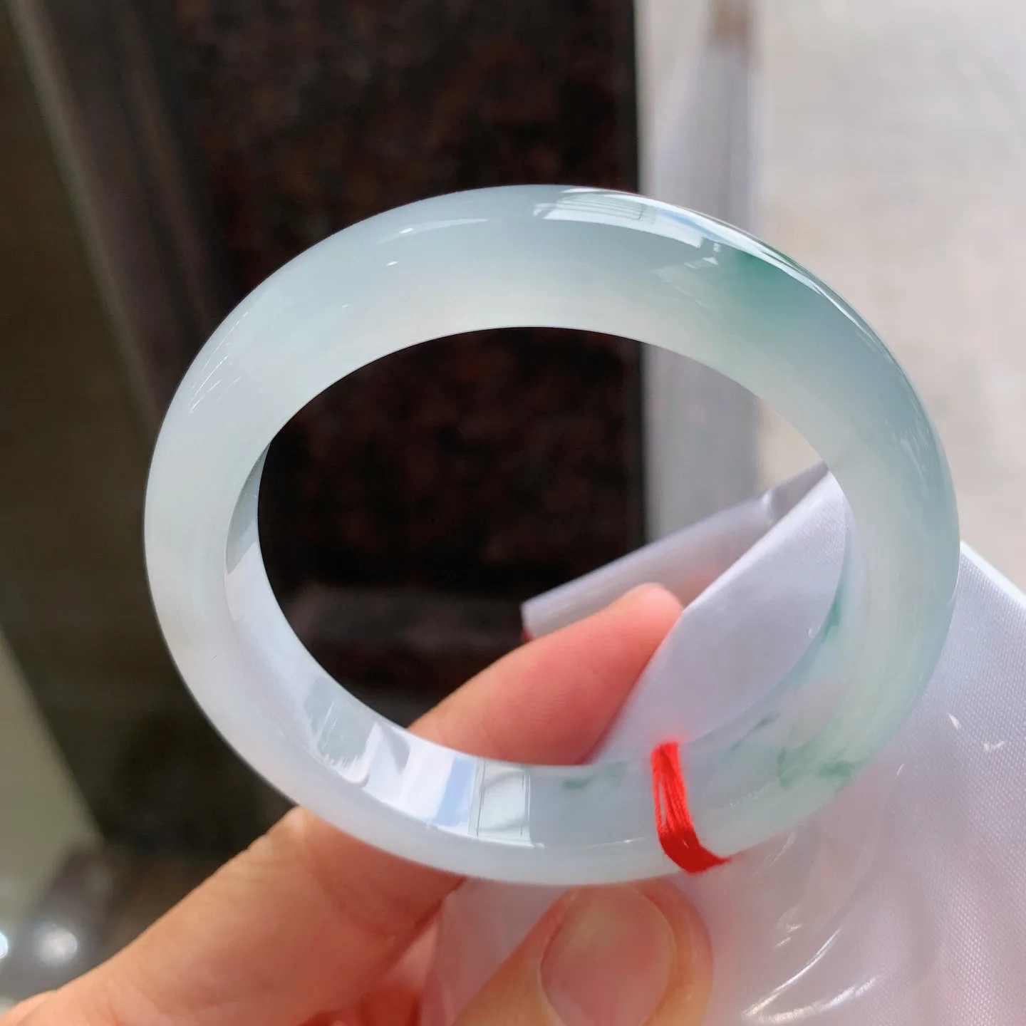 正圈冰飘花 尺寸：54.4/12.2/8.4mm